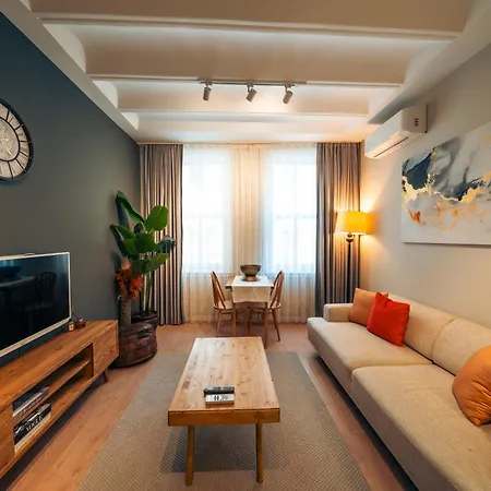 Kuledibi Suites, Historical 1-bedroom No-4 شقة